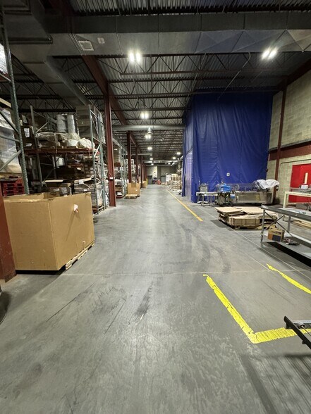 More Photos Of 45 Finnell Dr, Weymouth Manufacturing For Sale