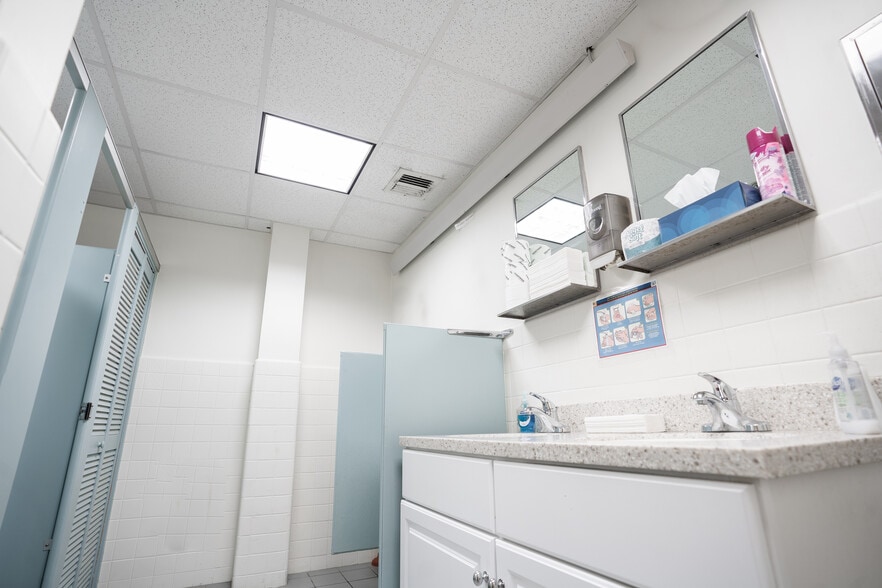 More Photos Of 60 Brooks Dr, Braintree Light Manufacturing For Lease