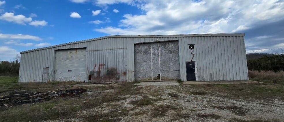 More Photos Of 19863 Winfield Rd, Fraziers Bottom Warehouse For Sale