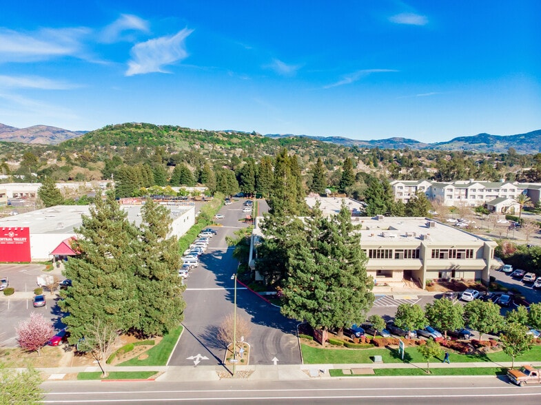 More Photos Of 1700 Soscol Ave, Napa Unknown For Lease