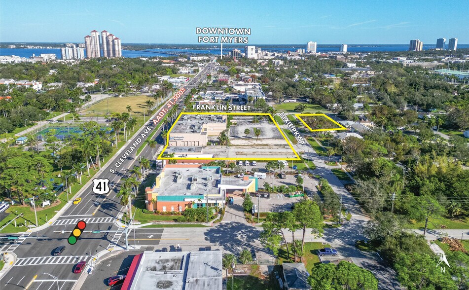 More Photos Of 2531 S Cleveland Ave, Fort Myers Medical For Lease