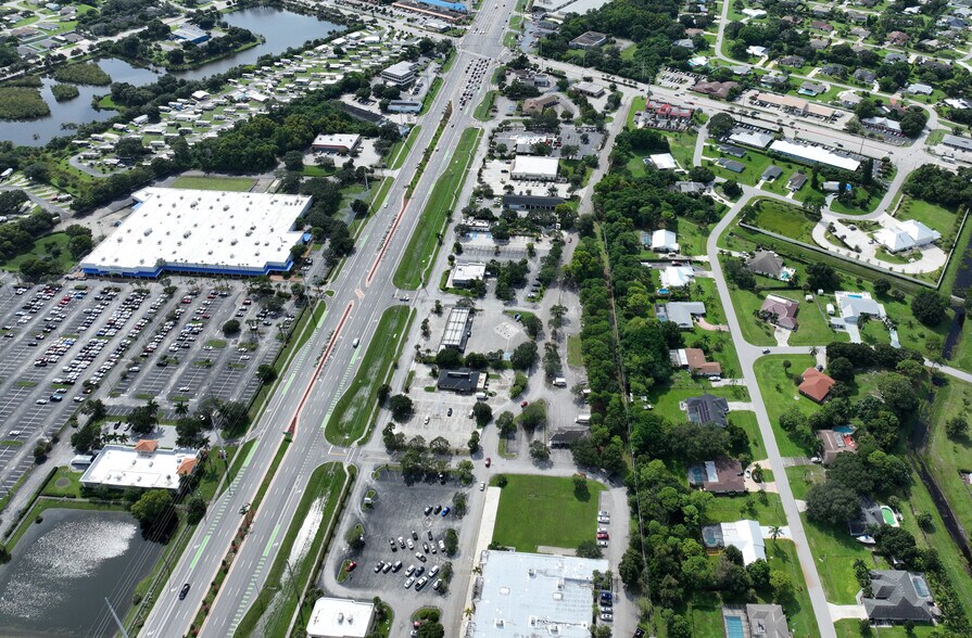 More Photos Of 10425 S Us-1 Hwy, Port Saint Lucie Freestanding For Lease