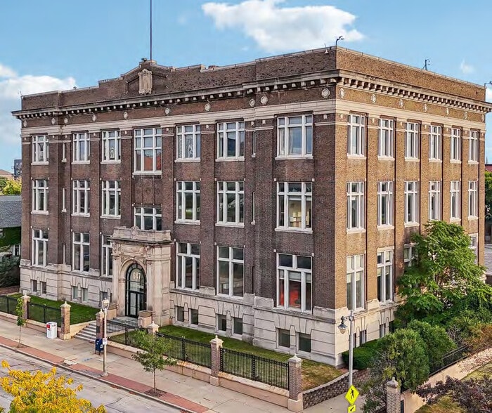 Primary Photo Of 647 W Virginia St, Milwaukee Office Residential For Lease
