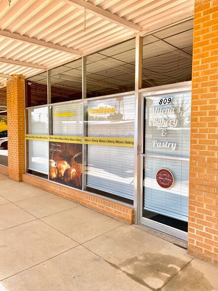 More Photos Of 809 Main Ave, Ralls Storefront Retail Office For Sale