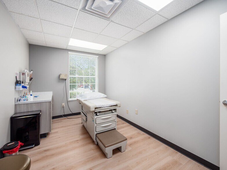 More Photos Of 4100 Horizons Dr, Columbus Office For Lease