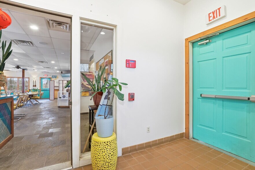 More Photos Of 5125 Route 209, Accord Restaurant For Sale