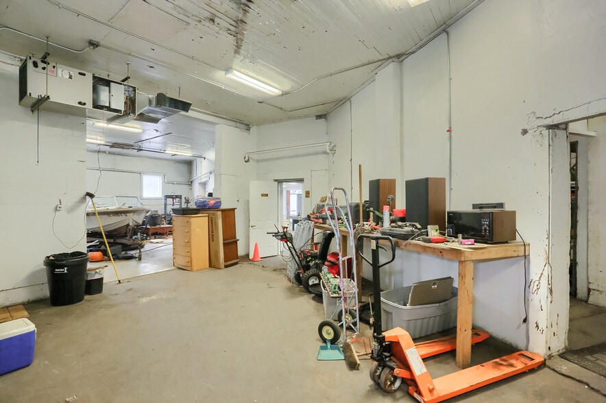 More Photos Of 97 Helen St, McKees Rocks Warehouse For Sale