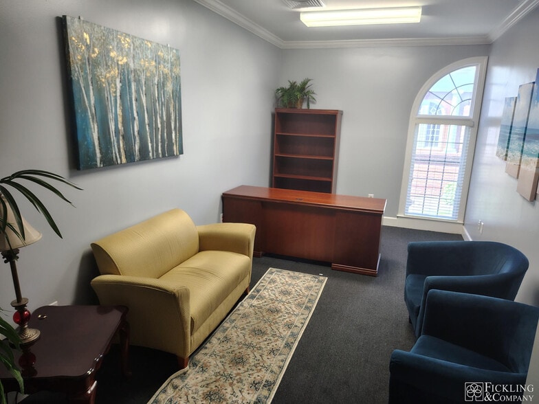 More Photos Of 404 Corder Rd, Warner Robins Office For Lease