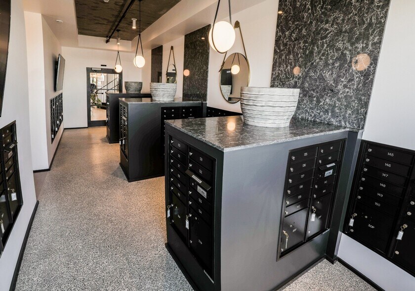 More Photos Of 219 9th Ave, Oakland Apartments For Lease