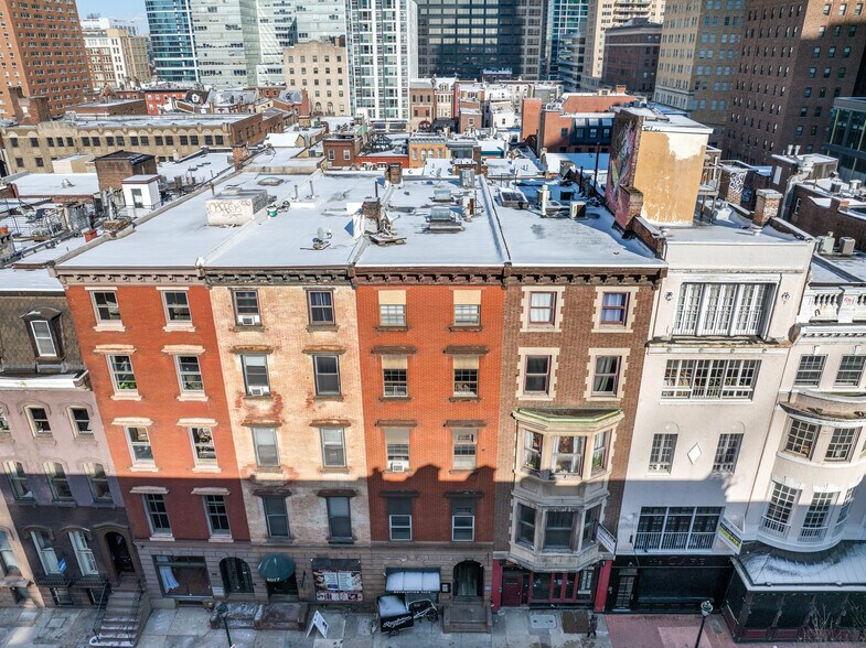 More Photos Of 2015 Walnut St, Philadelphia Apartments For Sale