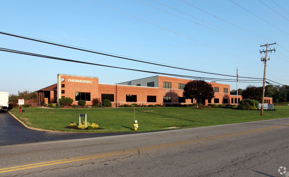 Primary Photo Of 1320 S Main St, Mansfield Manufacturing For Sale