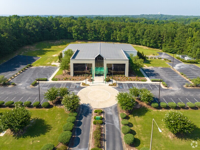 More Photos Of 177 Technology Pky, Auburn Light Manufacturing For Sale