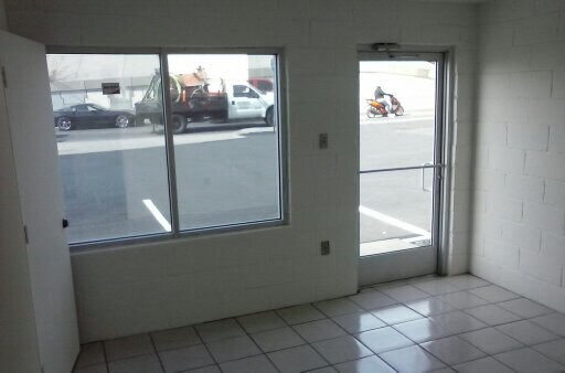 More Photos Of 5848 Gateway Blvd E, El Paso Unknown For Lease