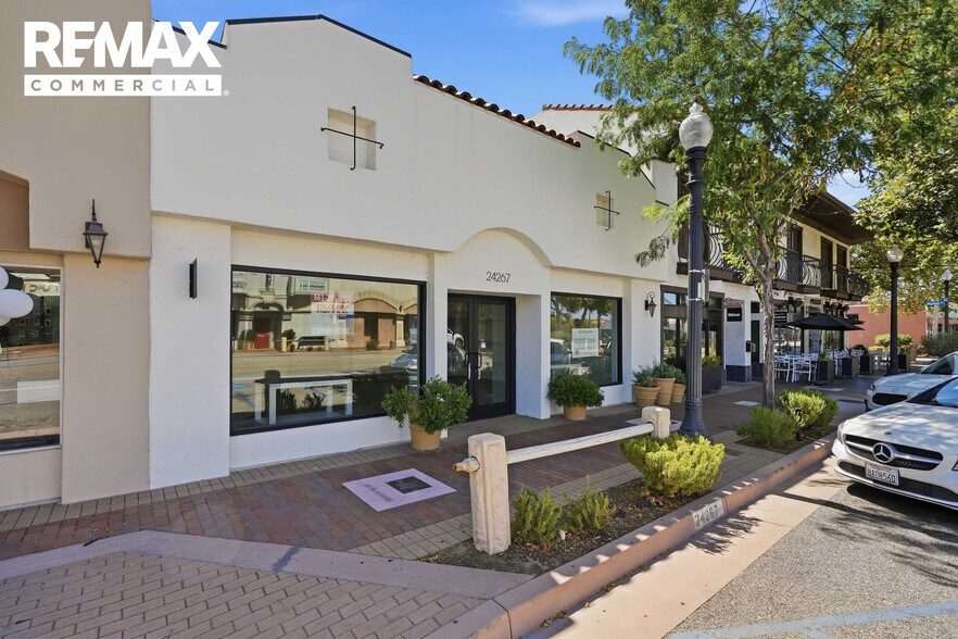 Primary Photo Of 24265-24267 Main St, Newhall Storefront For Lease