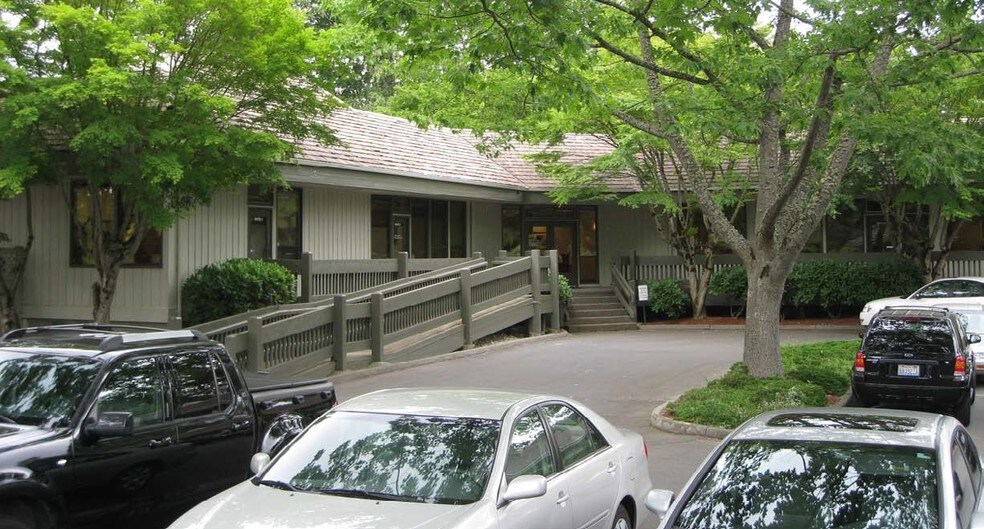 More Photos Of 970 5th Ave NW, Issaquah Office For Lease