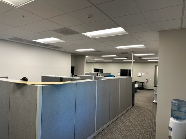 More Photos Of 3601 Fanucchi Way, Shafter Distribution For Lease