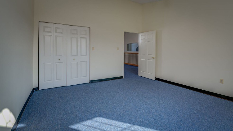More Photos Of 8361-8379 Cherry Ln, Laurel Medical For Sale