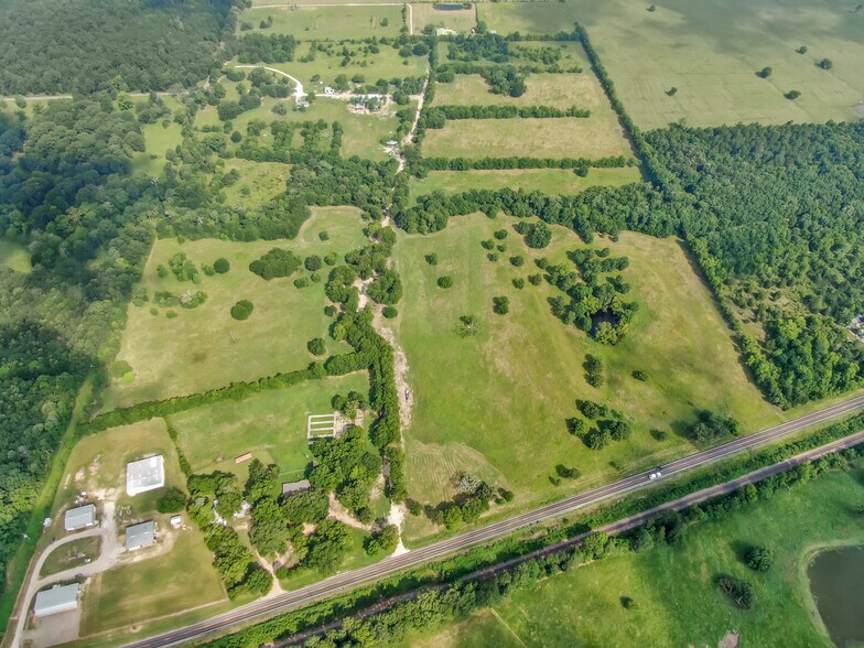 More Photos Of 880 Tafelski Rd, New Waverly Land For Sale