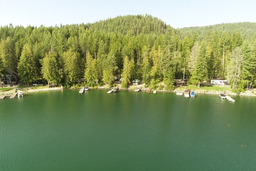 More Photos Of 91 Boat Club Road, Sagle Land For Lease