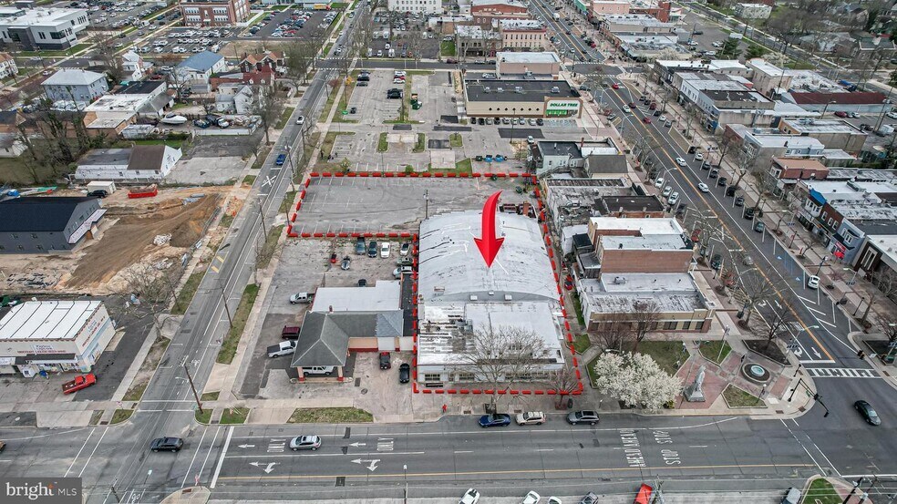 More Photos Of 13 N East Blvd, Vineland Flex For Lease