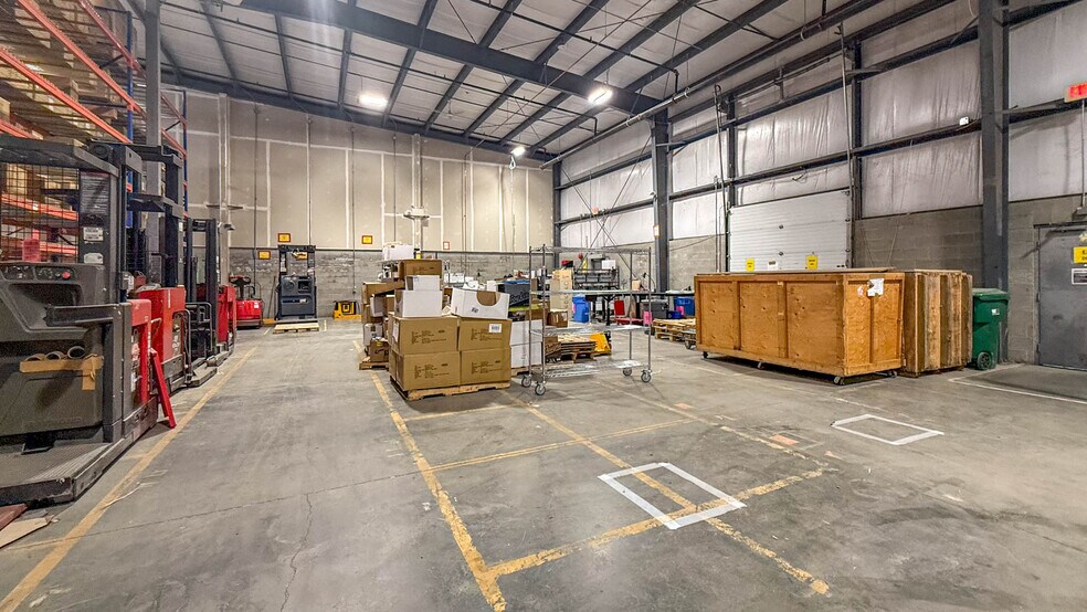 More Photos Of 8175 Dallas Dr, Kamloops Warehouse For Lease