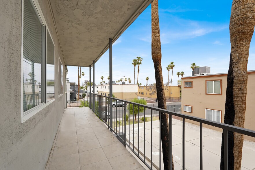 More Photos Of 521 Calcaterra Cir, Las Vegas Apartments For Sale