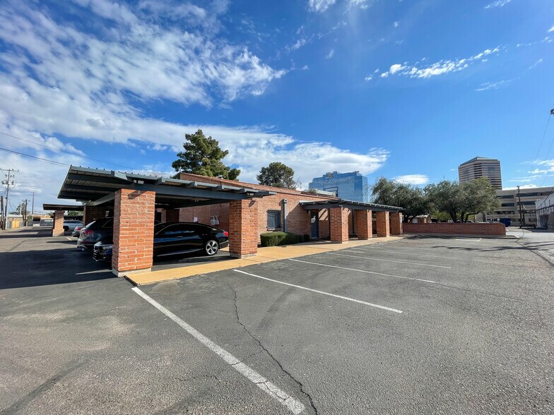 More Photos Of 52 E Monterey Way, Phoenix Medical For Lease