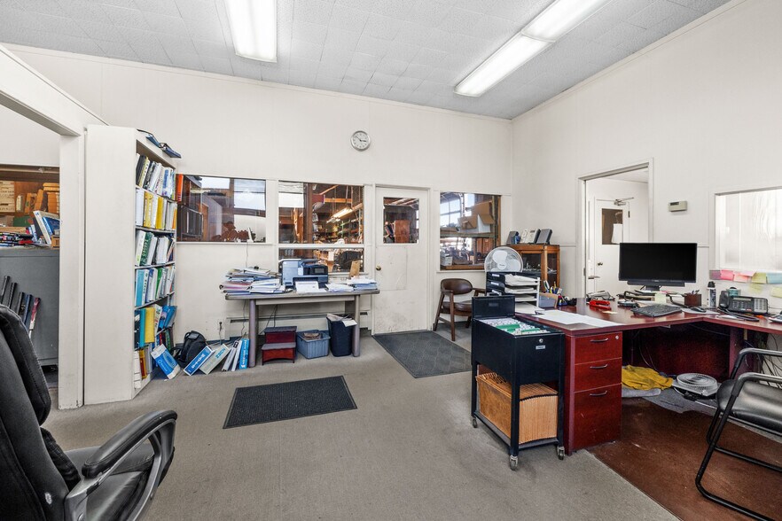 More Photos Of 1000 American St, San Carlos Warehouse For Sale