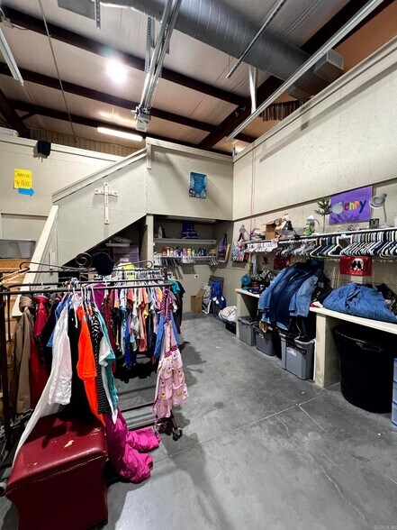 More Photos Of 418 Eastline Rd, Searcy Light Distribution For Sale