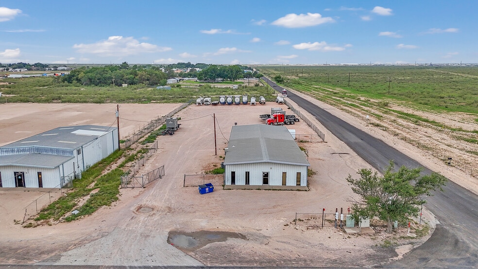 More Photos Of 5508 S FM 1788, Midland Light Distribution For Sale