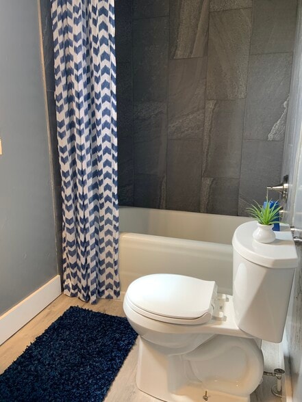 More Photos Of 801-803 East Dr, Oklahoma City Apartments For Sale