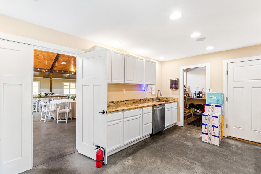 More Photos Of 3200 Bliss Trail, Stem Lodge Meeting Hall For Sale