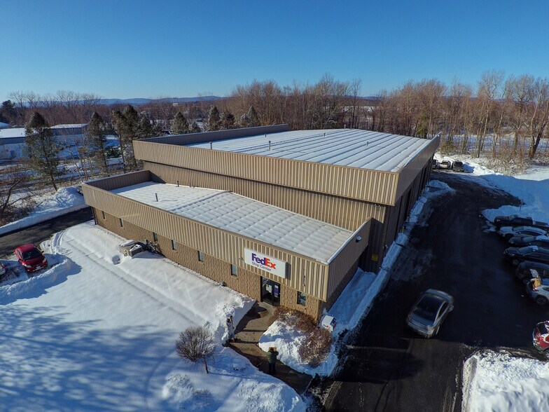 More Photos Of 4 Federico Dr, Pittsfield Office For Sale