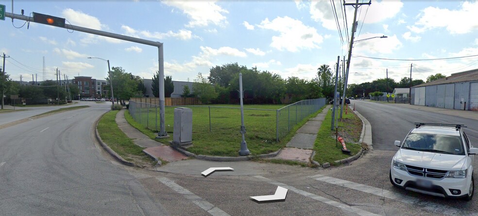More Photos Of 1819 Sawyer St, Houston Land For Lease