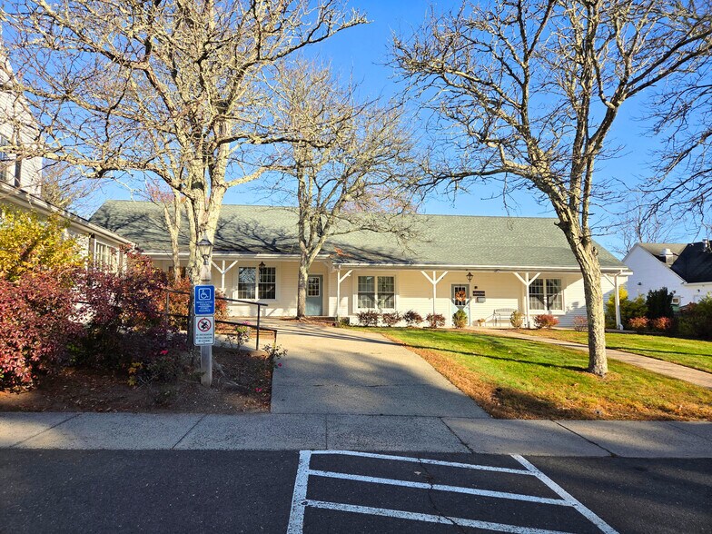 Primary Photo Of 395 W Avon Rd, Avon Office For Lease