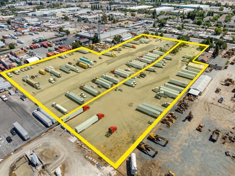 More Photos Of 3440-3480 W Capitol Ave, West Sacramento Truck Terminal For Lease