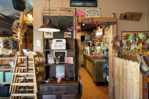 More Photos Of 601 N 1st St, Pulaski Restaurant For Sale