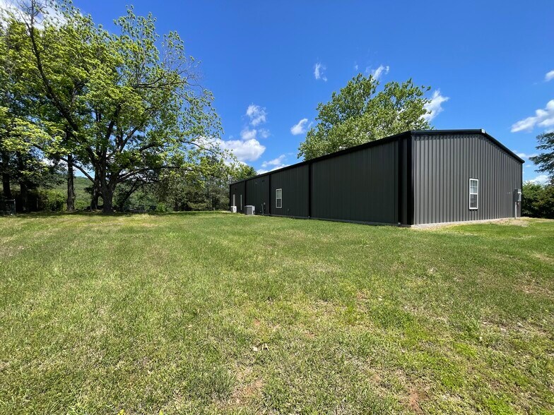 More Photos Of 55 Linker Mountain Rd, Dover Light Manufacturing For Sale