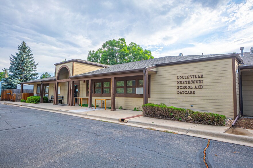 Primary Photo Of 461 Tyler Ave, Louisville Schools For Sale