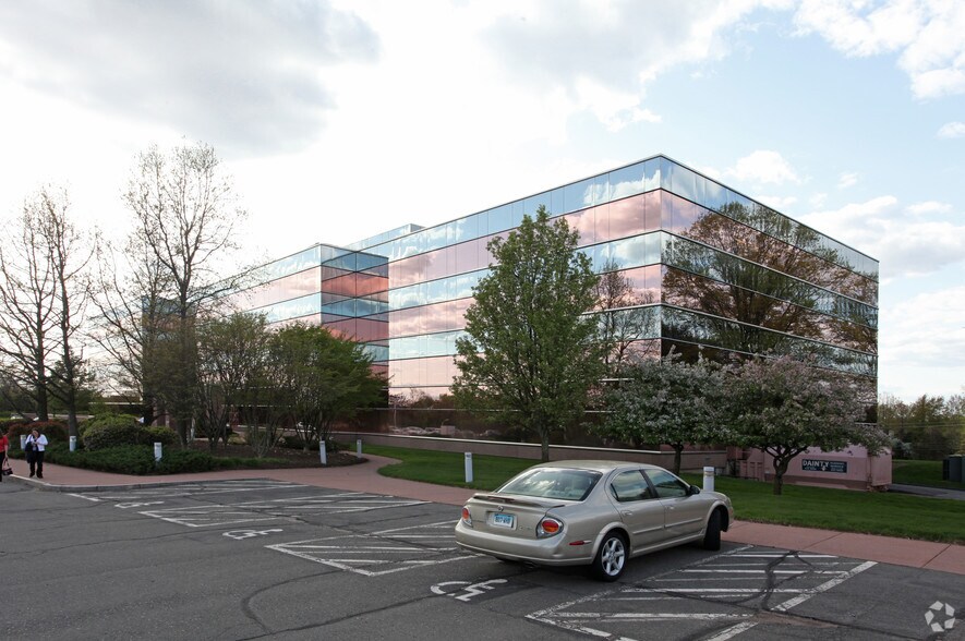 More Photos Of 55 Capital Blvd, Rocky Hill Office For Lease