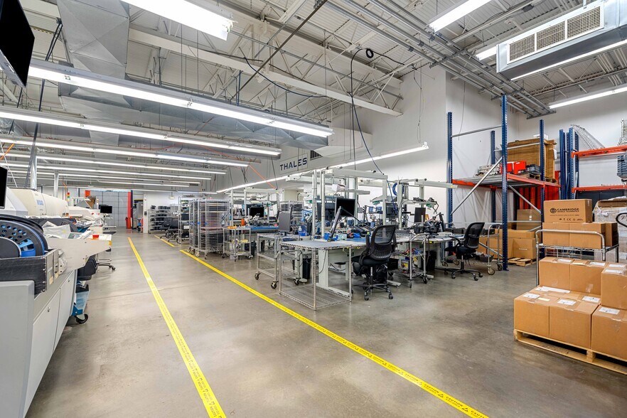More Photos Of 63 Neck Rd, Haverhill Light Manufacturing For Sale