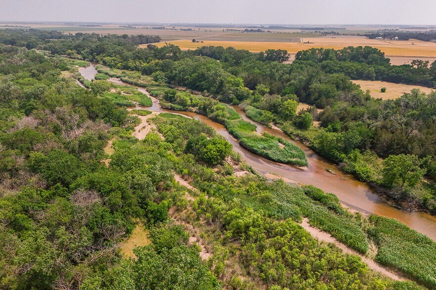 More Photos Of 9111 Long View Road, Burrton Land For Sale
