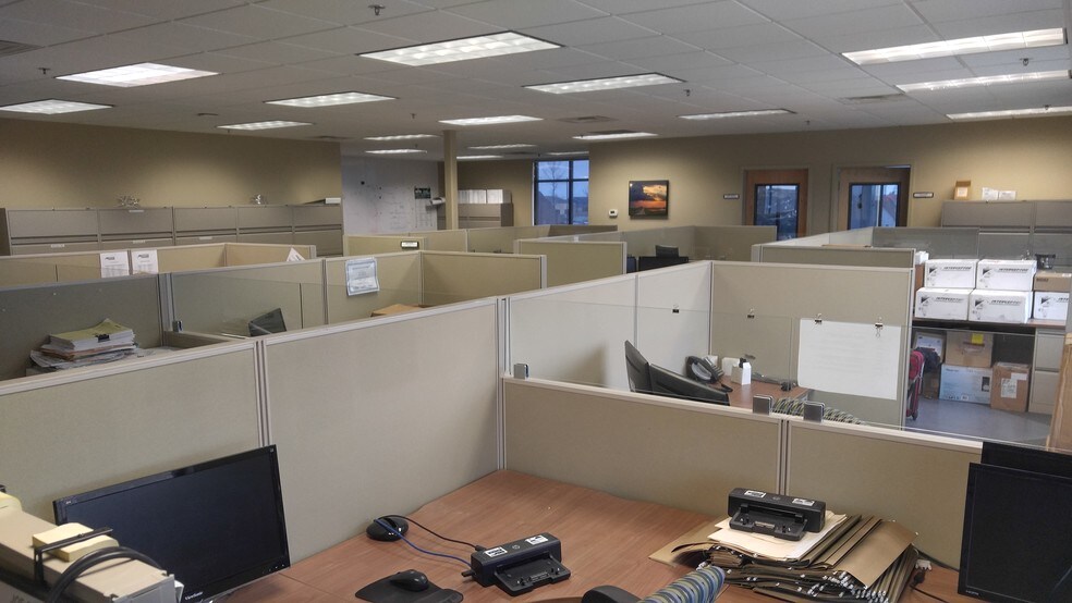 More Photos Of 1101 4th St SE, Stanley General Retail For Sale