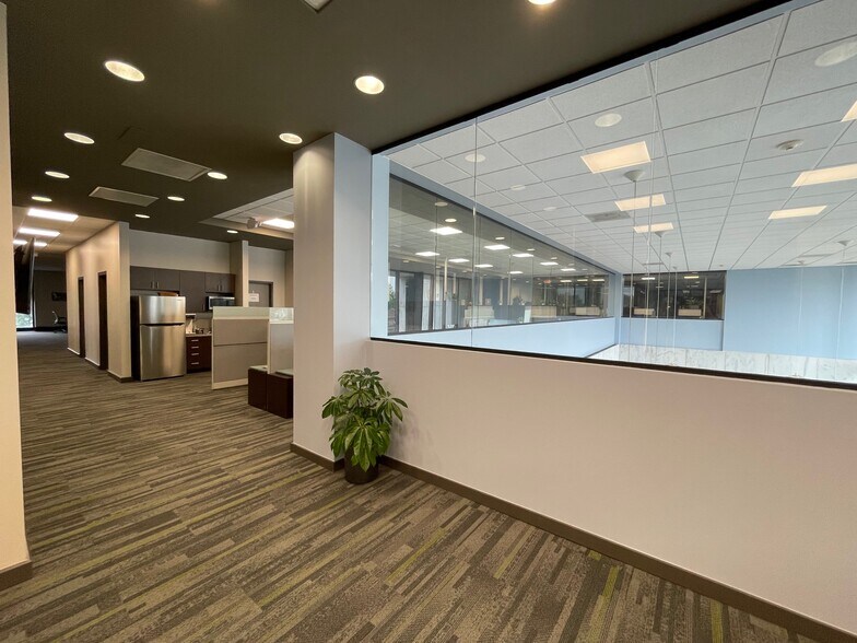 More Photos Of 475 E 162nd St, South Holland Medical For Lease