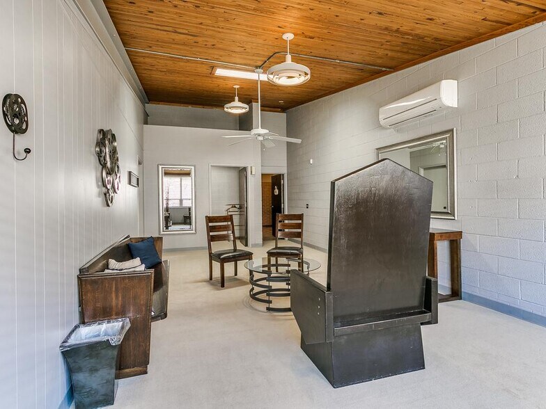 More Photos Of 2254 W Meyers Cir, Choctaw Lodge Meeting Hall For Sale