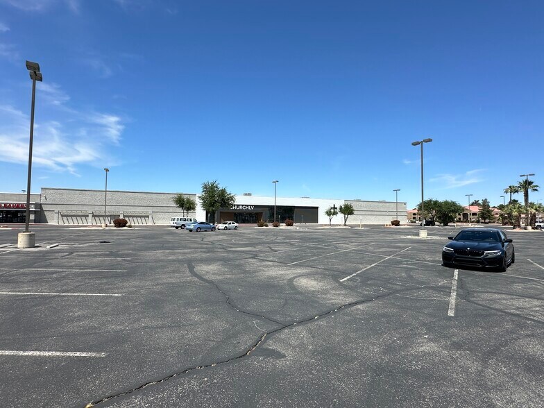 More Photos Of 3720-3740 E Sunset Rd, Las Vegas Unknown For Lease