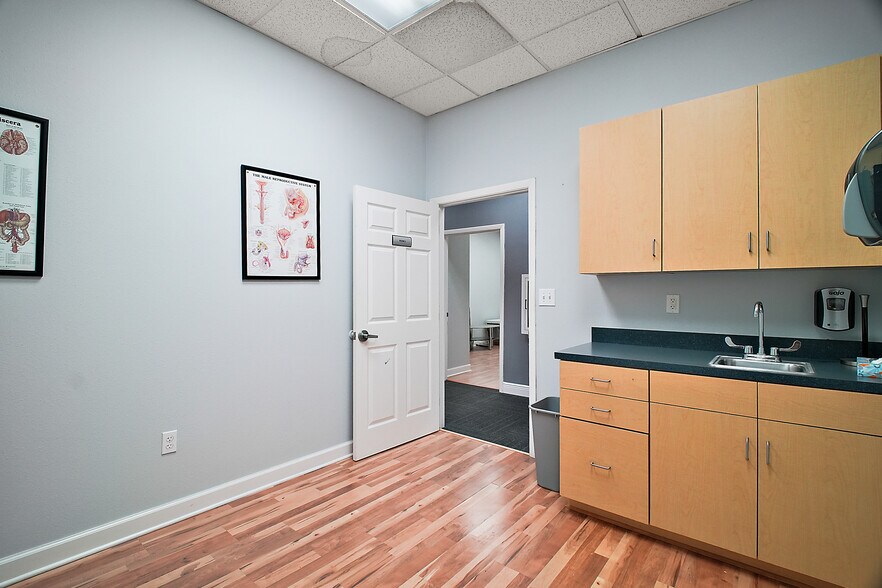 More Photos Of 4120 Corley Island Rd, Leesburg Unknown For Lease