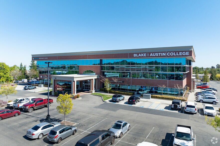 More Photos Of 770 Mason St, Vacaville Medical For Lease