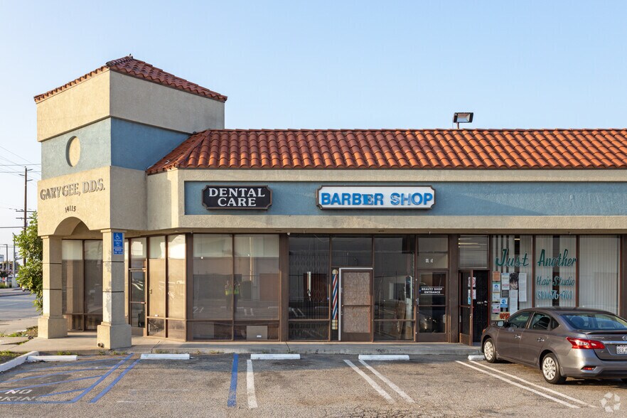 More Photos Of 14115 S Crenshaw Blvd, Hawthorne Freestanding For Sale