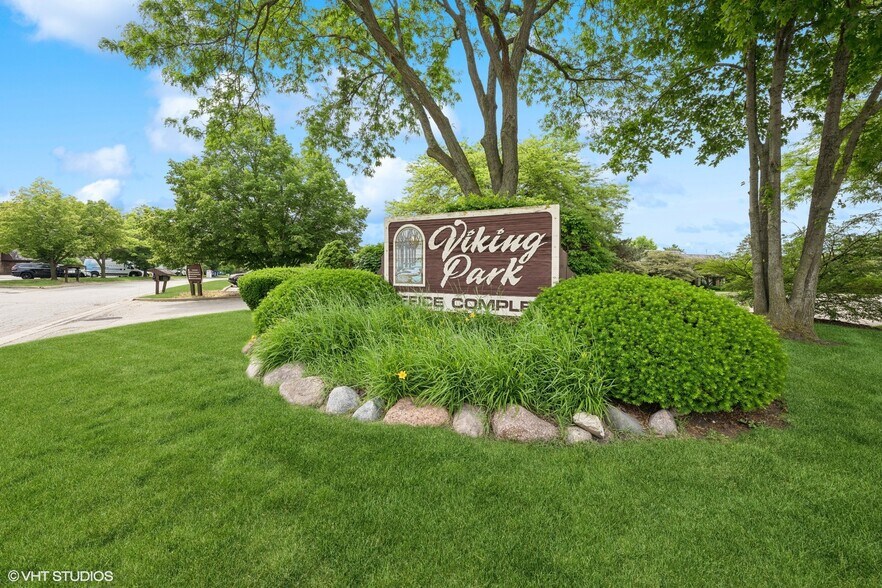More Photos Of , Libertyville Unknown For Sale
